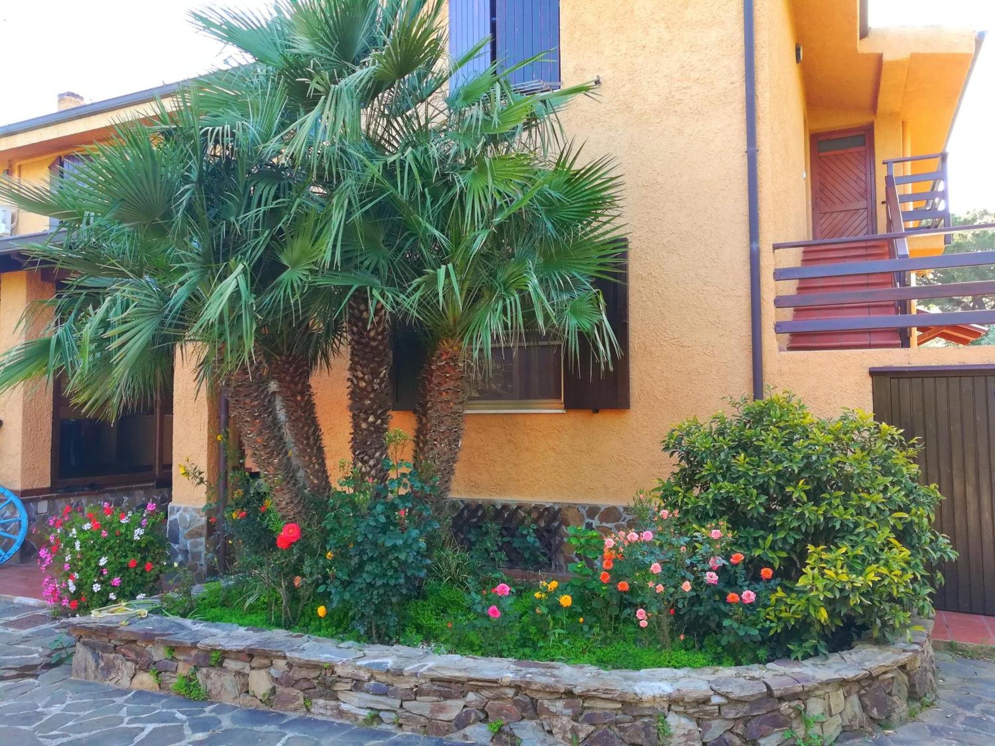 Nuraghe Bianco Bed & Breakfast Santa Maria la Palma Luaran gambar